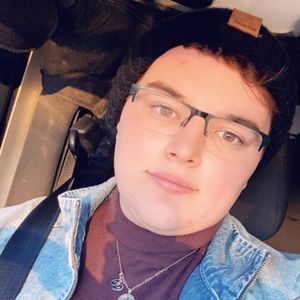 Meet your Posher, Matthew